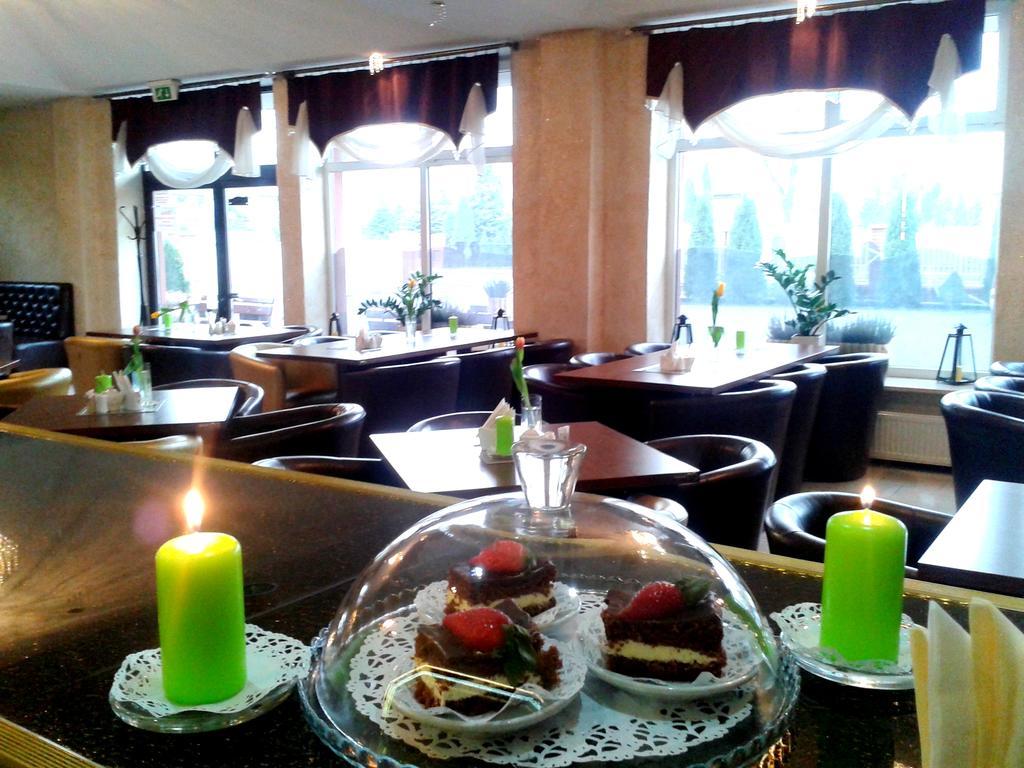 Hotel Grochowski Łuków 외부 사진